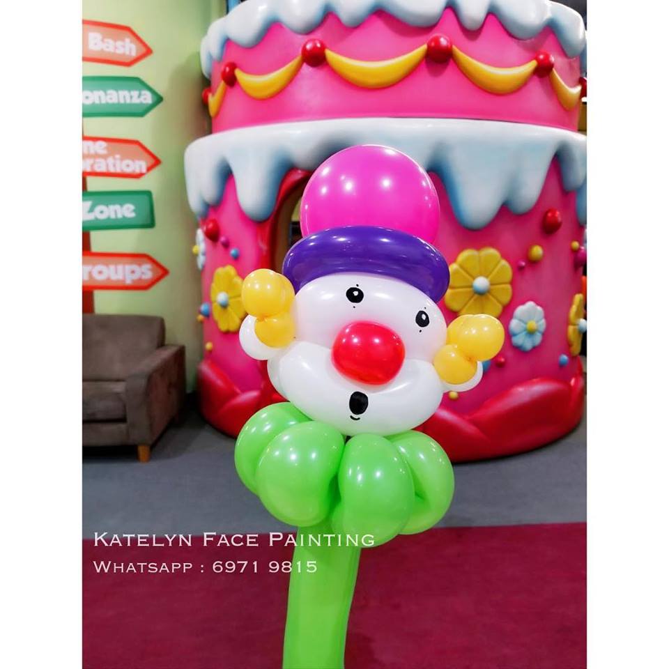 BALLOON TWISTING